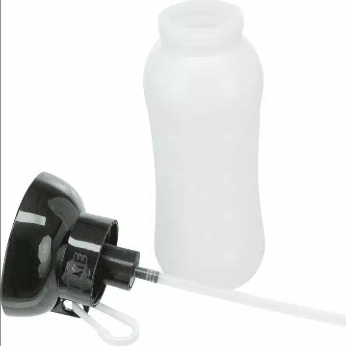 Vannflaske med skål